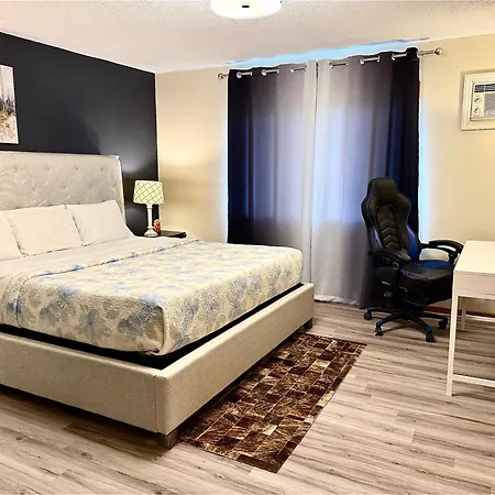 Skaneateles Inn On 20